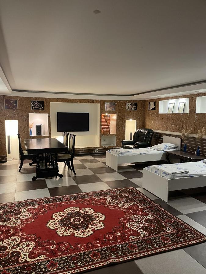 Mang'O Hostel Aktau  Bagian luar foto