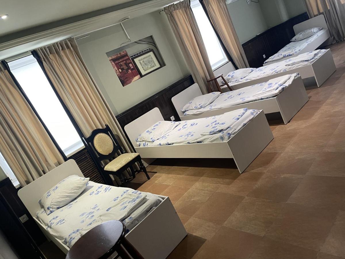 Mang'O Hostel Aktau  Bagian luar foto