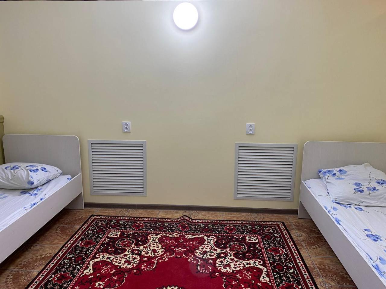 Mang'O Hostel Aktau  Bagian luar foto