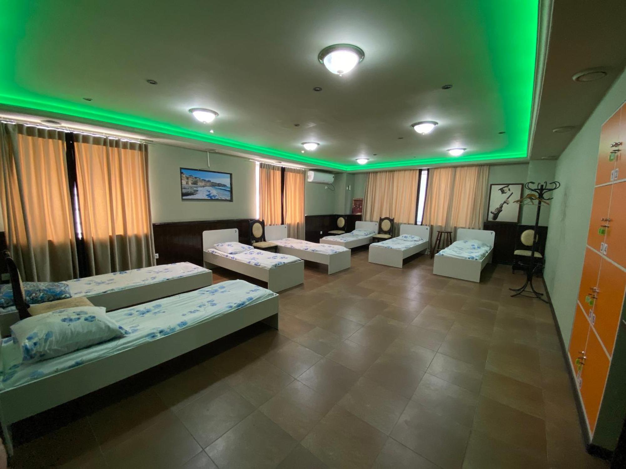 Mang'O Hostel Aktau  Bagian luar foto